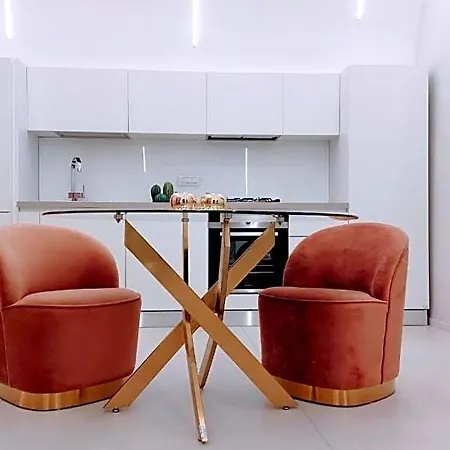 Couette-café Corso Roma 4*