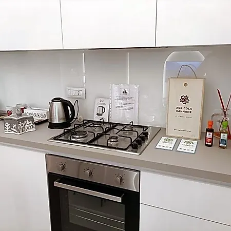 Couette-café Corso Roma 4*